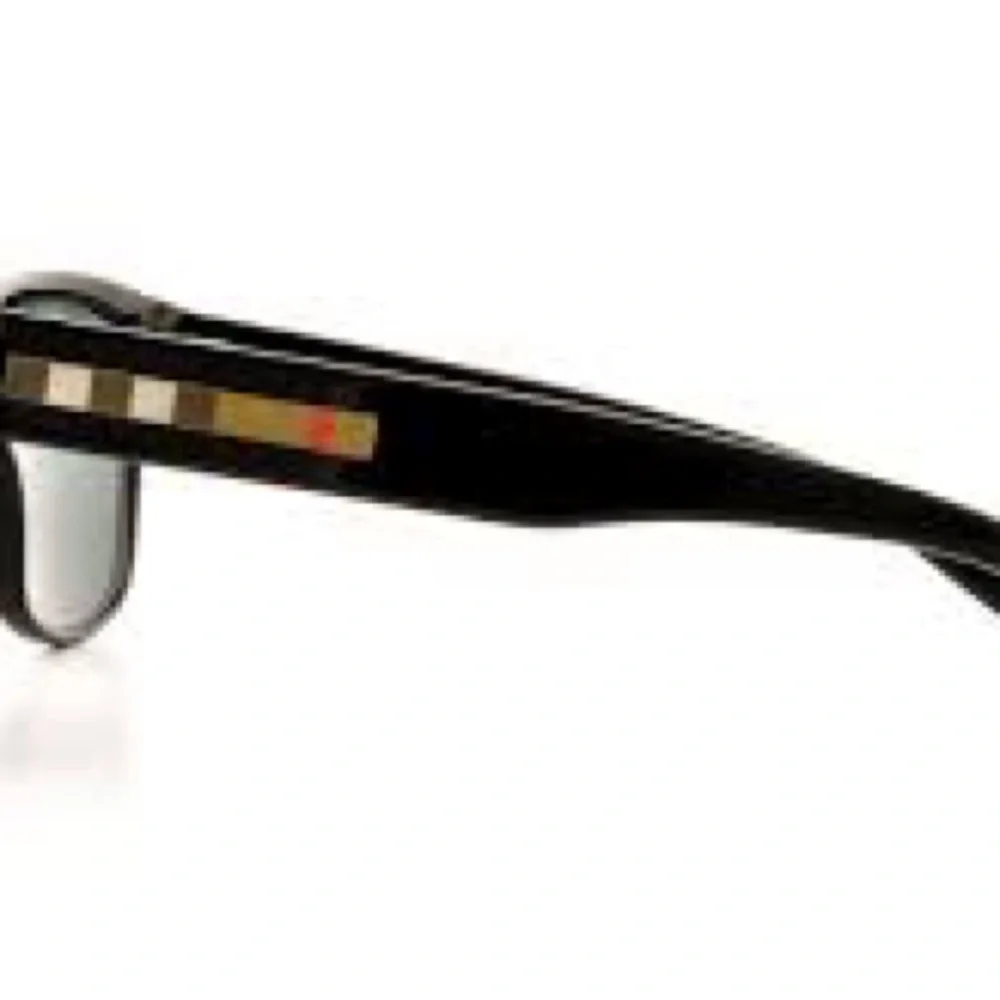 Burberry sunglasses be4131new